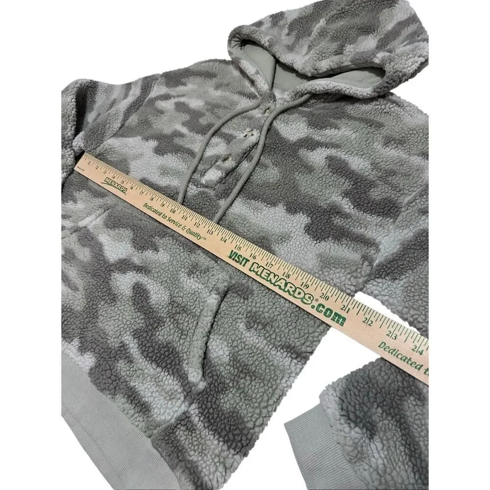 Maurices Camouflage Fleece Lined Hooded Jacket Women’s Size M